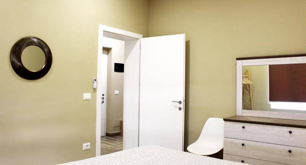 2V1 - Blloku Ls Apartment Tirana Exterior photo