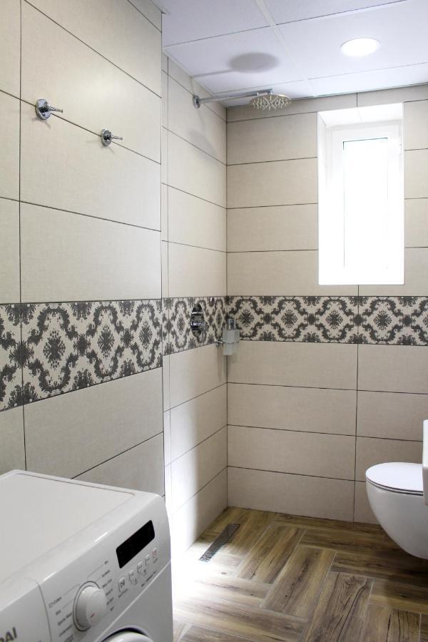 2V1 - Blloku Ls Apartment Tirana Exterior photo